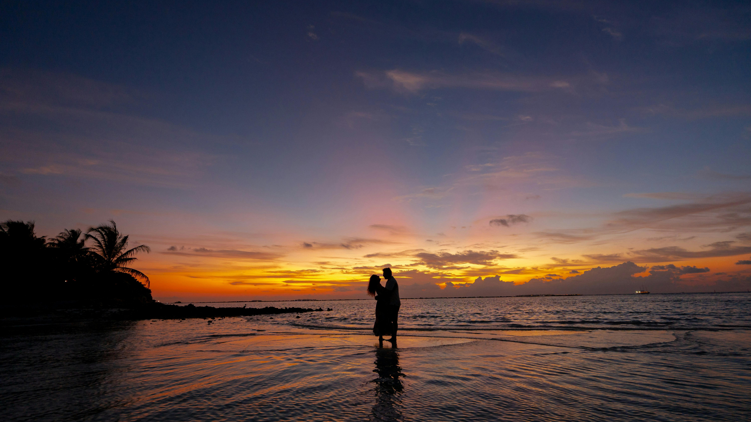 Romantic Dare Challenges for Anniversary: Ultimate Guide for Couples