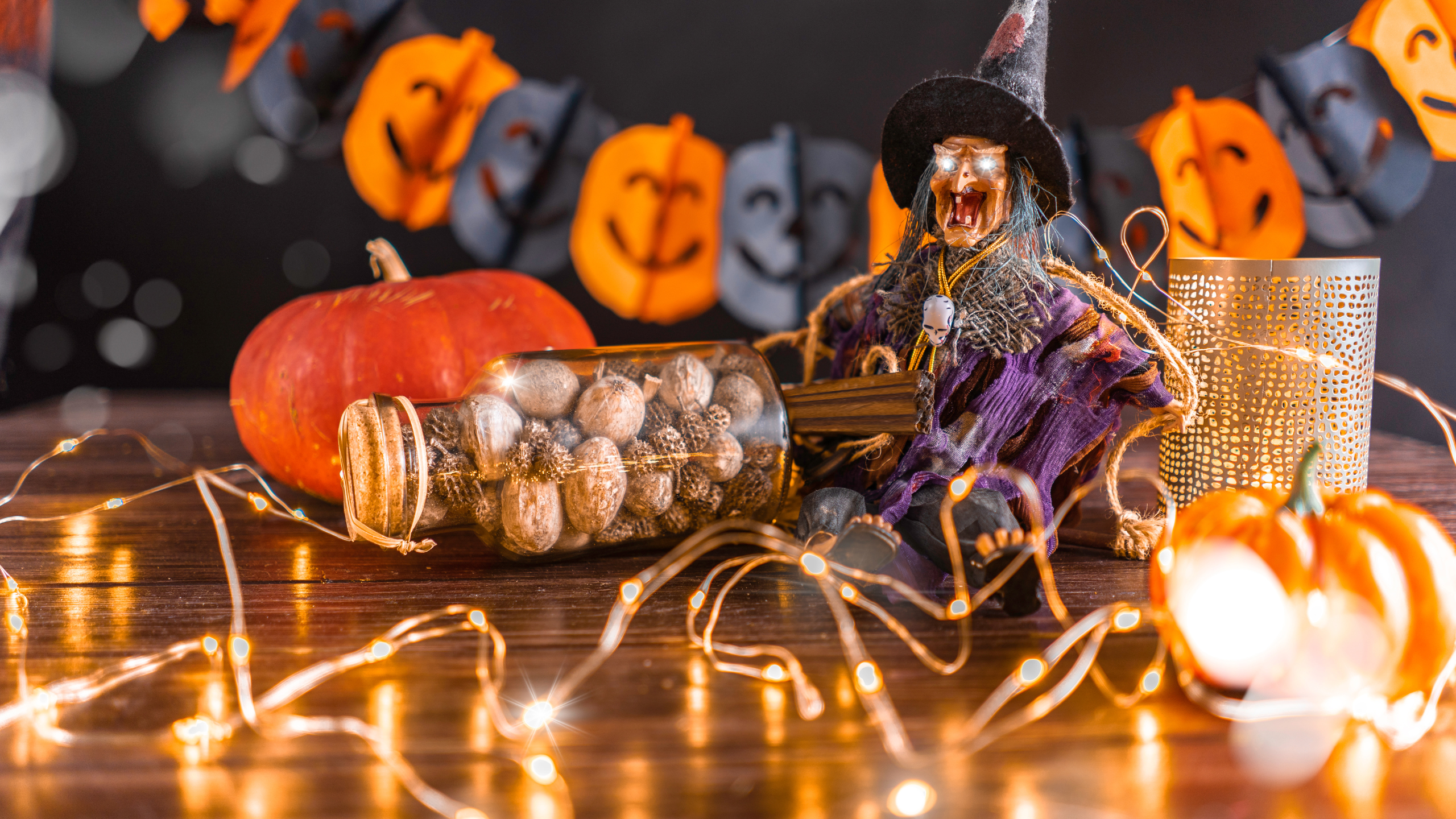 100+ Halloween Games for Every Party